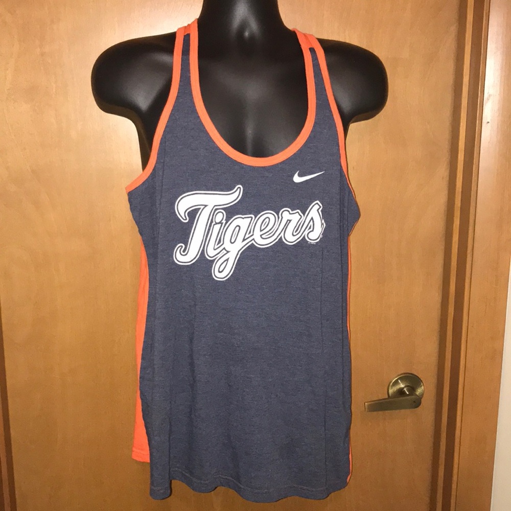 🔥Nike loose fit Tigers tank top L